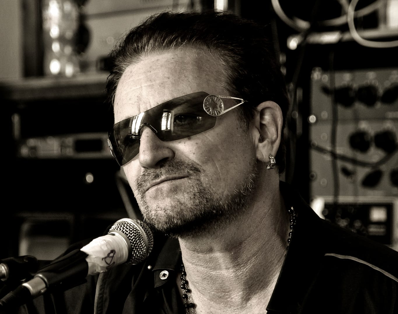 Final_Bono-Disheartened-MASTER - Photography by Julian Lennon